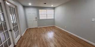 Newly remodeled 3 bed 1 bath garage conversion with monitored security! Gallery 3