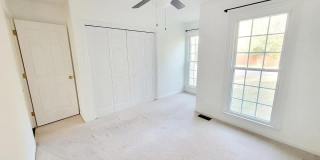 Charming 2BR House in Raleigh Gallery 24