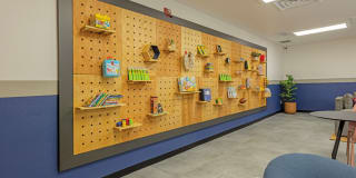 Novi at Lowry Gallery 8