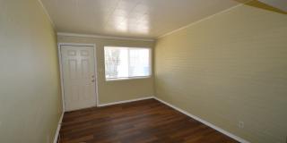 2412 N Bryant Gallery 2