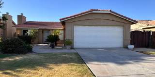 SW Home 3bed 2bath + office space $2300rent/deposit Gallery 1