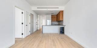 186 HURON Street Gallery 2