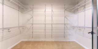 214 Chandler Walk Gallery 40
