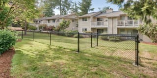 The Park at Cooper Point Apartments Gallery 17