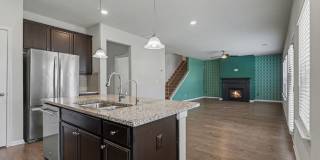 Modern 4BR/2.5BA Home in Lithonia w/Hot Tub & Outdoor Firepit Gallery 18