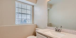 3 Bedroom 3 Bath in Littleton next to horseshoe park!! Gallery 11