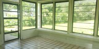 Remodeled Raytown Home-Coming SOON!! Gallery 8