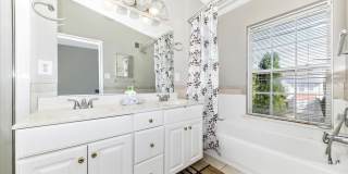 9215 MCCARTY Road Gallery 22