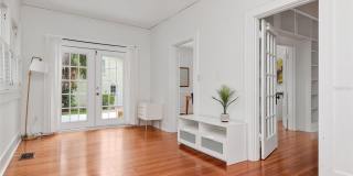 126 8TH Avenue NE Gallery 13
