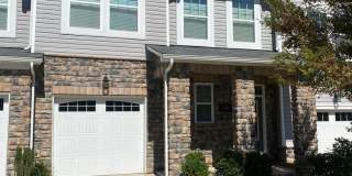 Modern and Sleek Meet Spacious and Luxurious Gallery 1