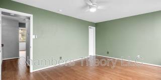 2232 South Randolph St. Gallery 16