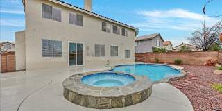 Desirable 4 Bedroom Home with Pool near Summerlin! Gallery 24