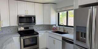 160 SE 15th Avenue Unit A, Pompano Beach, FL 33060 - 7536 Gallery 1