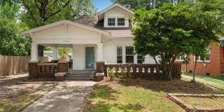 Updated historic Craftsman minutes from downtown and Duke! Gallery 1