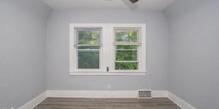 5217 Lakeview Gallery 9