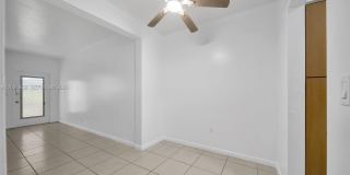 934 Meridian Ave Gallery 26