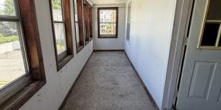 76 Heywood St Gallery 10