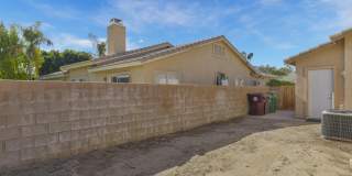 45930 Las Colinas Gallery 29
