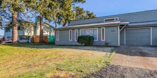 19817 51st DR NE # 1/2 Gallery 1