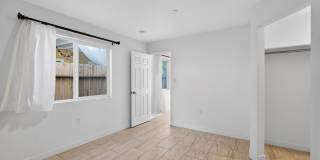 Charming 4BR Duplex in San Diego Gallery 16