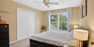 1403 N Shevlin Ct Gallery 23