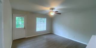 Newly Remodeled 3 bd | 2 ba Available Now! Located near Basse Rd/Blanco Rd minutes from Alamo Quarry! Gallery 7