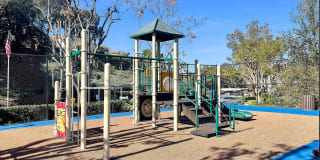 Village Oaks-CA Gallery 22
