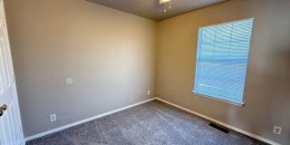 3 bedroom Two Story Duplex! Gallery 7