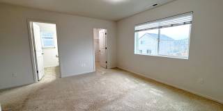 MOVE-IN SPECIAL! Gallery 10