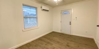 Recently renovated efficiency apartment in midtown Gallery 5