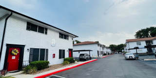 Oaks at Medical Center Gallery 52