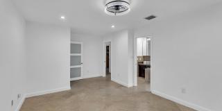 2119 N 14th Terrace Gallery 26