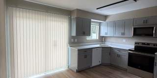 Charming 3-Bedroom 2 -bath  Home in the Mill Run Area Gallery 14