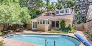 Charming Historic Carriage Home Steps from Pearl Street - Boulder Living at Its Finest! Gallery 7