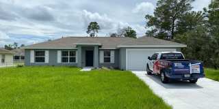 Desirable SW Ocala Neighborhood - 4 Bedroom 2  bath 2 Car Garage - Gallery 1