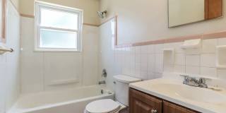 3392 Alexis Rd Gallery 4
