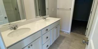 Brand New Home with Fantastic Views in Belfair. Gallery 15