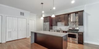 Reside on Jackson Gallery 8