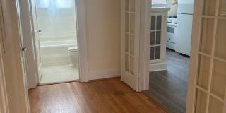 Colonial Court Gallery 13