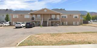 4-bedroom, 2-bath apartment in Cedar City fourplex Gallery 1