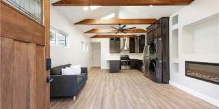 211 Florence Place Gallery 1