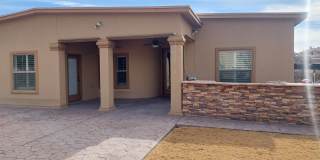 4 BEDROOM 3 BATHROOM HOME Gallery 19