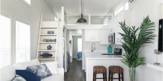 The Cottages of Anderson Gallery 1