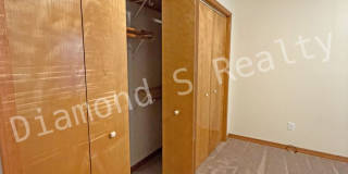 Charming 3 Bedroom in Desirable South Neighborhood! Gallery 13