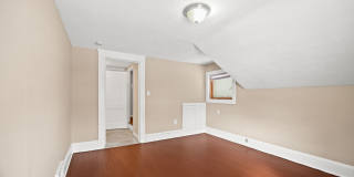 153 HENRY ST Gallery 14