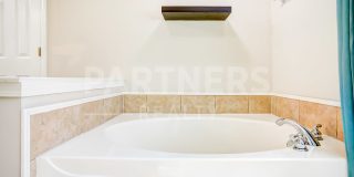 1336 Cameron Court Gallery 13