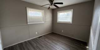 LARGE 4BR ONE LEVEL HOME WITH A GREAT FLOORPLAN.  TONS OF SPACE! Gallery 11