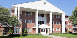 Colonial Heights Apartments Colonial Heights Apartments Gallery 1