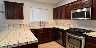 SW Home 3bed 2bath + office space $2300rent/deposit Gallery 6
