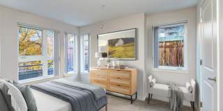 Union Bay Gallery 10